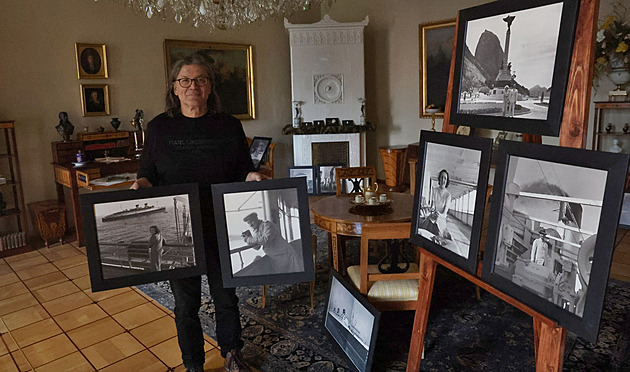 Úsměvy i atmosféra doby. Fotky na zámku dávají přibližují život Lichnovských