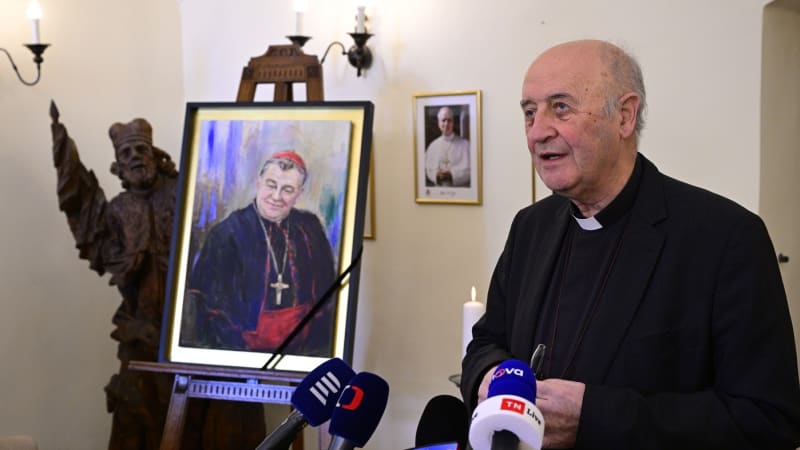 Arcibiskup Graubner popsal Dukovy poslední chvíle: Bojoval s vnitřním krvácením