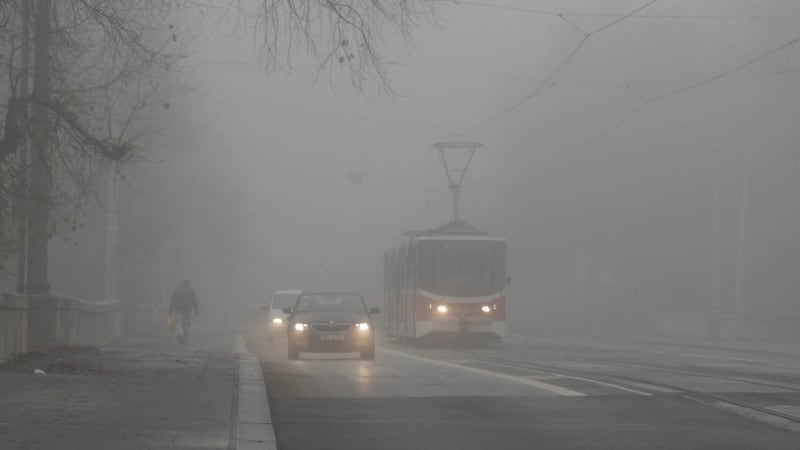 Hustá mlha a varování meteorologů. Podívejte se, jaké počasí bude u vás ve zbytku týdne