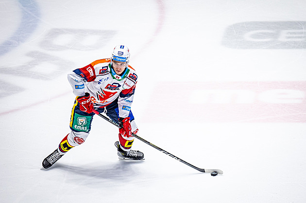 Pardubický bek Hájek nuceně vynechá dva zápasy, kopnul ležícího soupeře