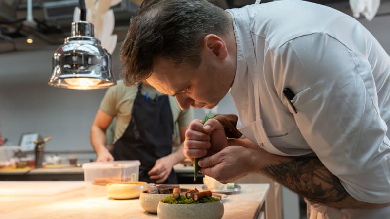 Do Štanglu se jezdí i přes půl Evropy. Michelinka staví na českých surovinách i nostalgii