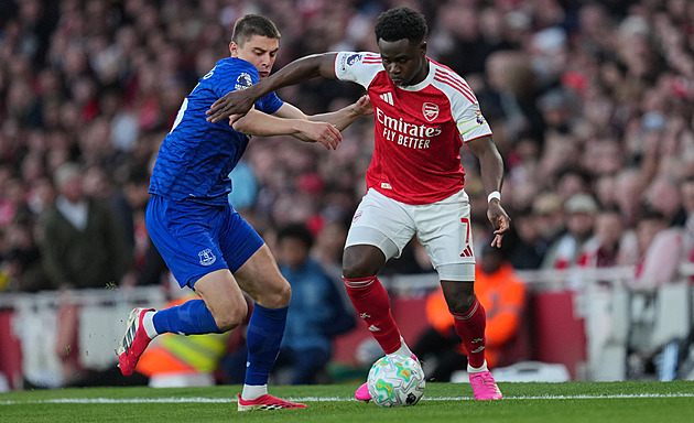 ONLINE: V akci Arsenal, Chelsea ztrácí s Newcastlem. Večer City na West Hamu