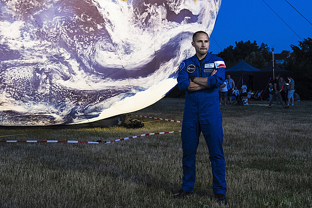 Česká cesta do kosmu. Astronaut Svoboda dokončuje výcvik, dostane miliardy