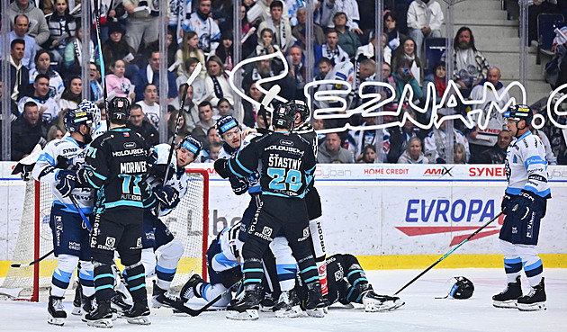 ONLINE: Vary opět vedou v Liberci, Hradec s Třincem potřetí prohrává