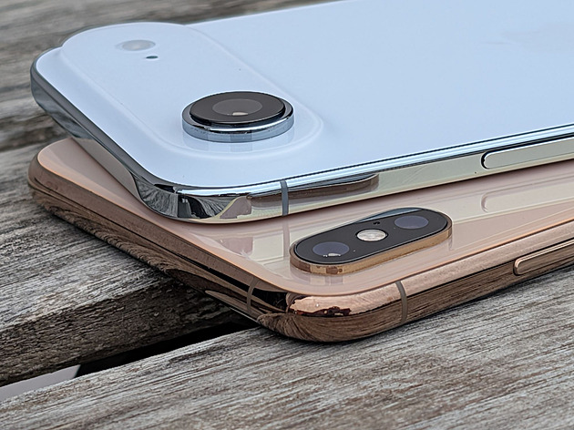 Tak velká sleva u iPhonů je hodně zvláštní. Může z toho být nákup roku