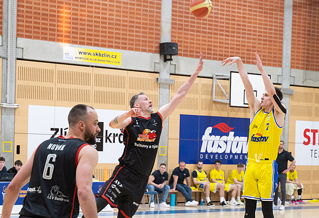 Netradiční příprava na baráž. Hradecký manažer si proti Zlínu přímo zahrál