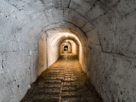 Kdo a proč vykopal sítě tunelů pod Evropou? Archeologové jsou dlouhodobě zmatení