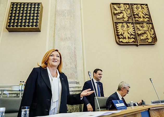 EET je zpět. Výjimku mají dostat živnostníci s obratem do milionu korun