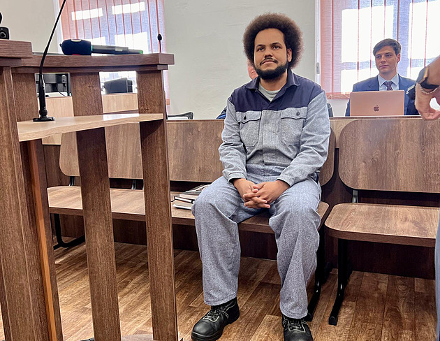 Mám teď jiné priority a ambice, řekl Feri u soudu. Psycholožka jeho propuštění podpořila