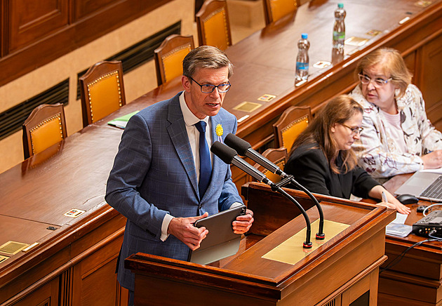Kupka navrhl bod jednání „dotační predátor v čele vlády“. Už podruhé