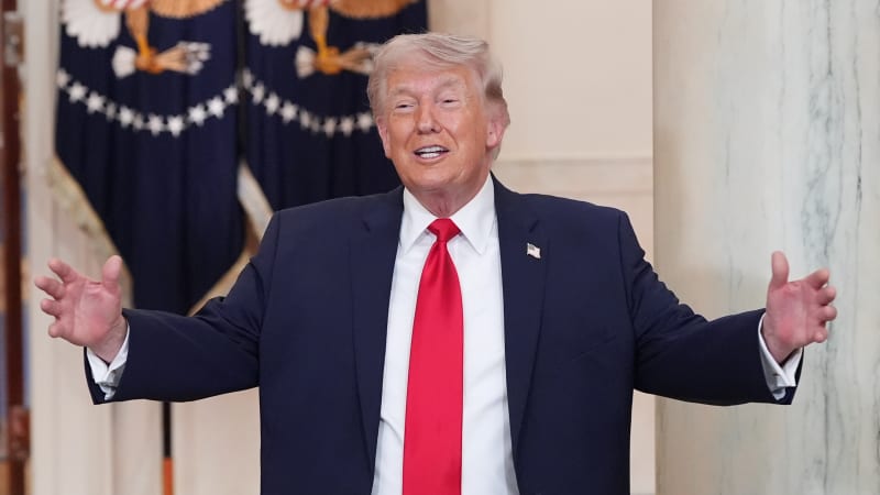 ANALÝZA: Trump jde na Írán z pozice realitního agenta. Byznysovou strategii přenesl do války