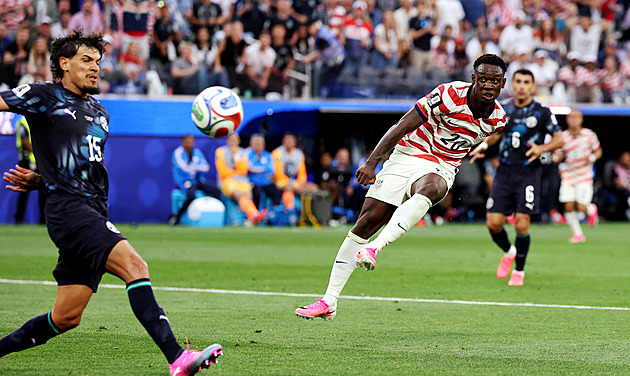 ONLINE: USA - Paraguay 3:0, skvělou půli pečetí před pauzou druhou trefou Balogun