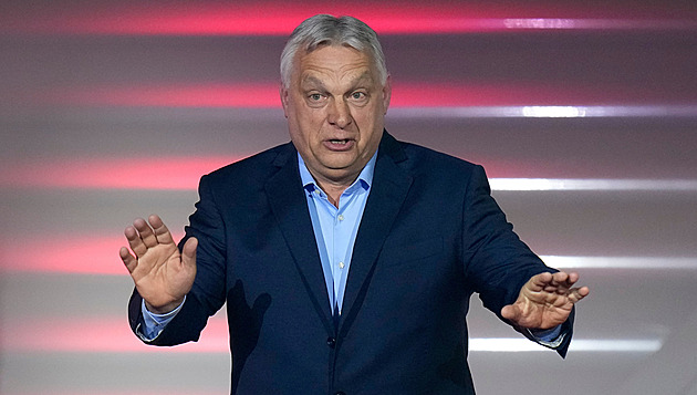 Zařízli Orbána nadobro? Maďarsko zavádí osmiletý limit pro premiéry
