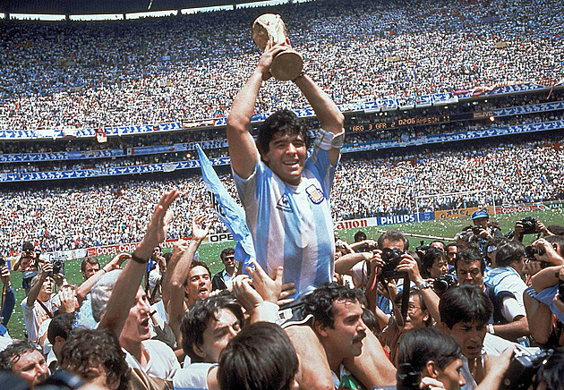 MS 1986: Argentinci bez kuřat i prchající novinář z finále. Když vládla pověrčivost
