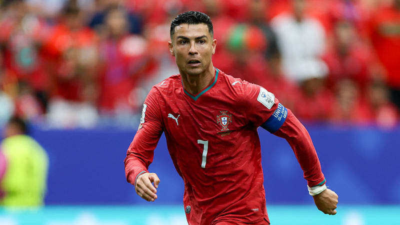 MS ve fotbale ON-LINE: Ronaldo gólem přepsal historii. Češi se chystají na Mexiko